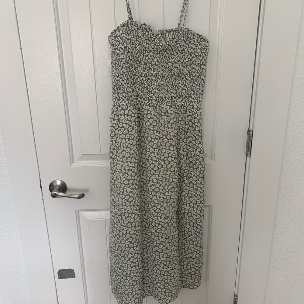 Wedding guest dress